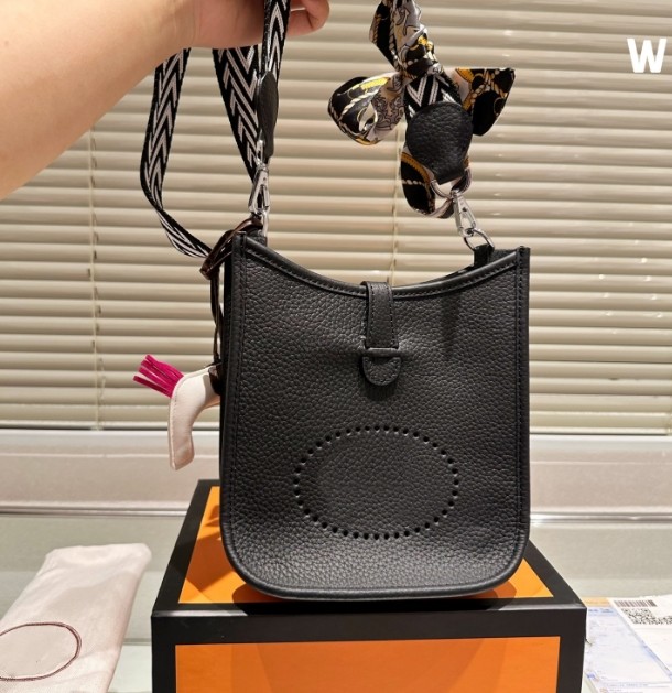 Sac à main de luxe de styliste pour femmes et hommes, avec bretelles réglables, fourre-tout carré, fourre-tout à la mode, sac à main de rangement