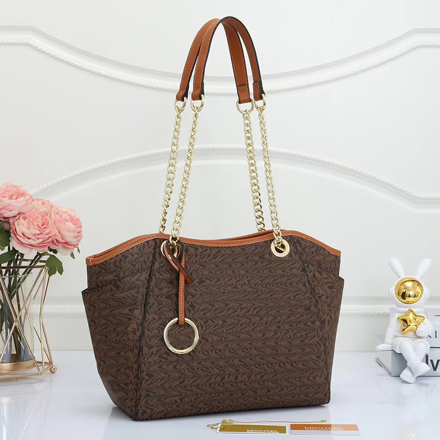 

Famous Lady Bag Large Capacity Cross Body Shoulder Letter Handbags Women Great Coin Purse Crossbody Casual Shopping Handbag