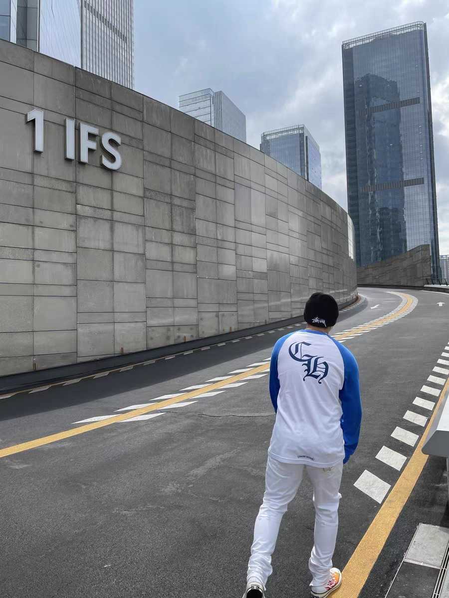 

CH Designer Clothing Men' Sweatshirts Hoodie Chromeheats cro long t new series cro cross letter horseshoe blue white color matching Raglan long sleeve Chromes, Shipping fee