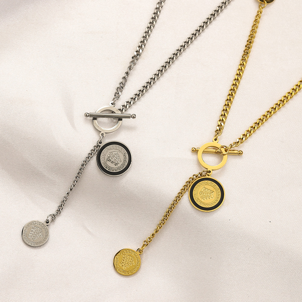 

Designer Gold Pendant Necklace 2023 Fashion Choker Spring Party Gift Necklace Classic Stainless Steel Long Chain Women's Love Necklace Gifts Jewelry Wholesale