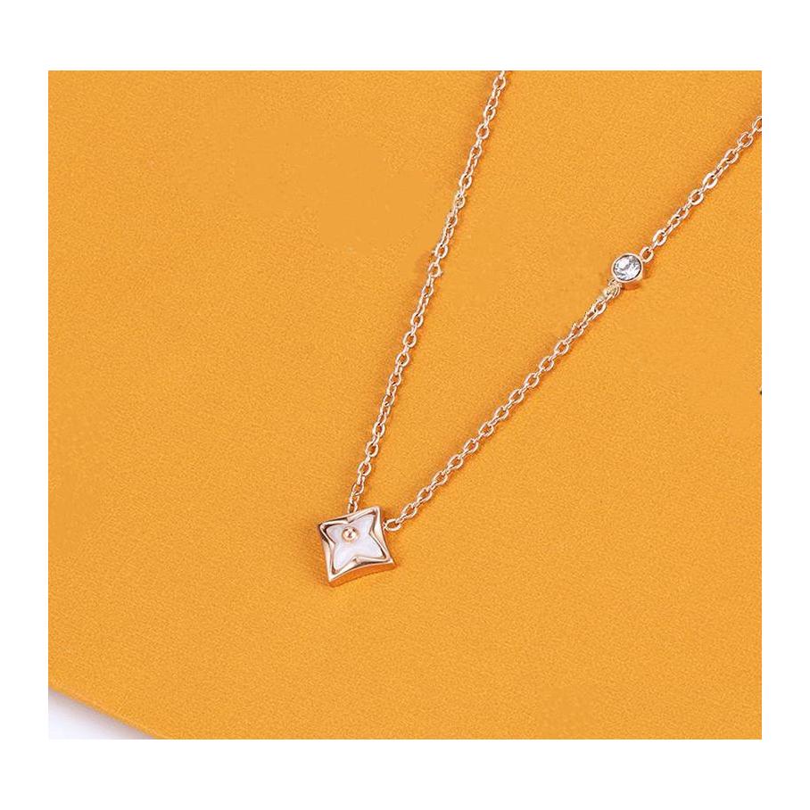 

Pendant Necklaces Titanium Steel Fashion Ladies V Letter Gold Send Lover To Propose A Wild Luxury Necklace Jewelry Gift Drop Deliver Dh6Au