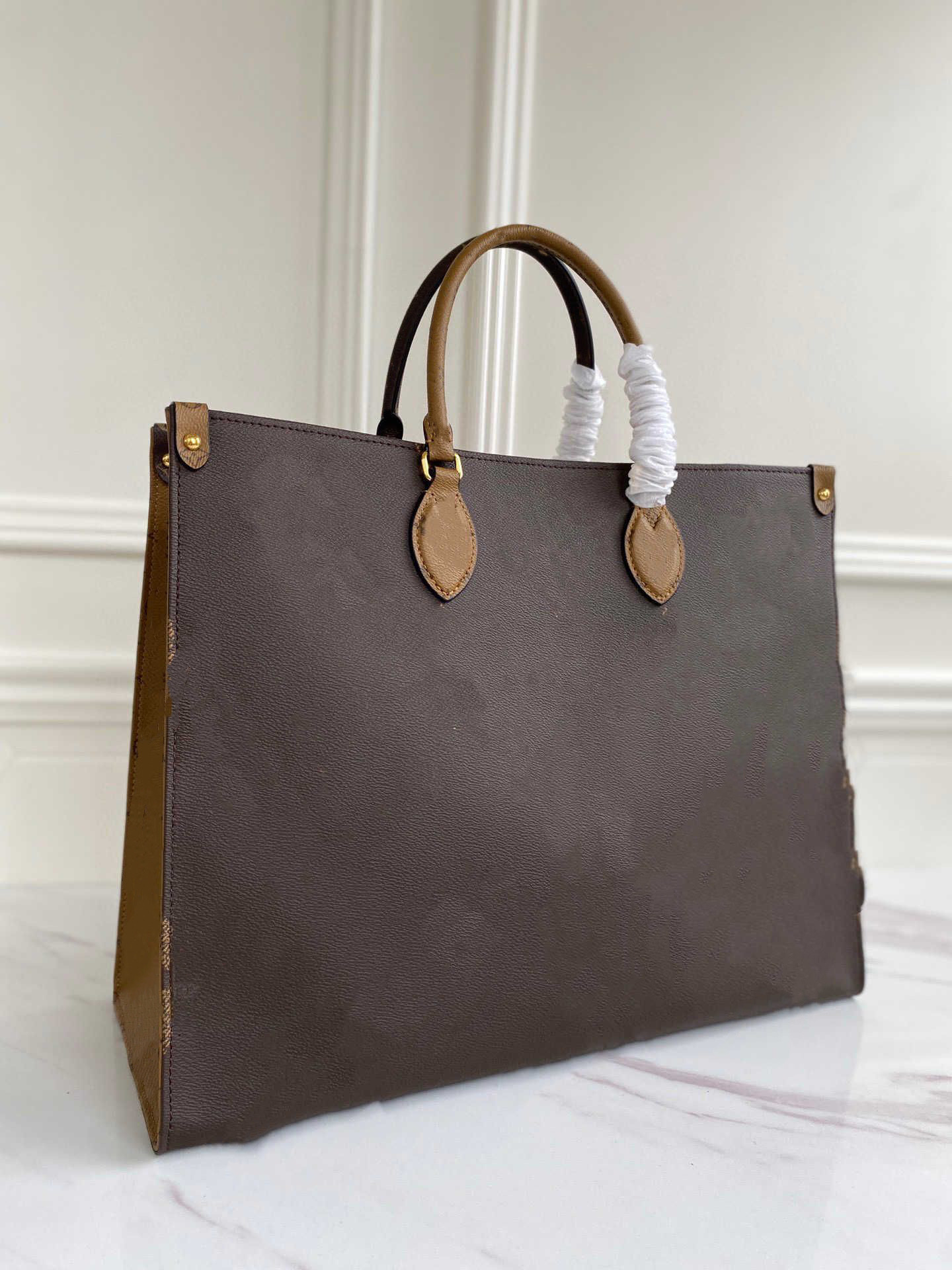 

5A Onthego Bag GM MM PM Tote Bag Crossbody Totes Black Beige 41cm 34cm 25cm On The Go Genuine Leather Epilogue Messenger Bag Luxurys Handbags, Black-white leopard