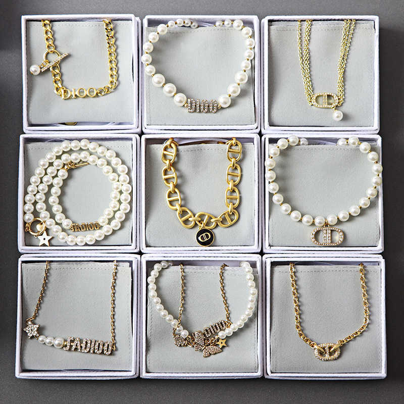 

2022 new d family CD letter neck chain necklace female Dijia net Red Brass Necklace