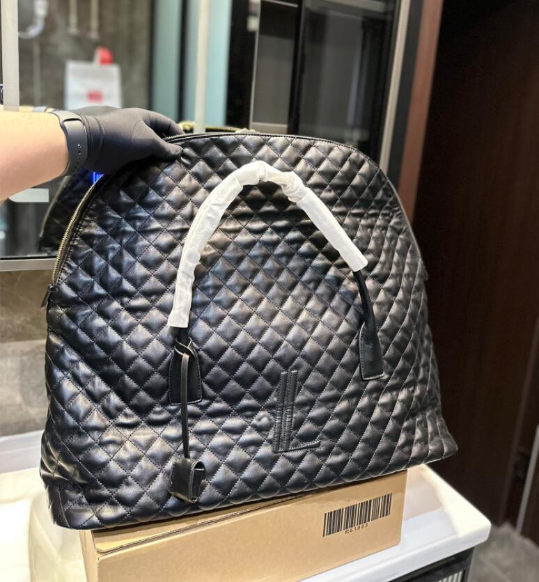 

top quality 23 Es Giant Travel Bag In Quilted Leather Black Maxi Supple Bag Metal Hardware Zip Closure Top Handles Leather Case