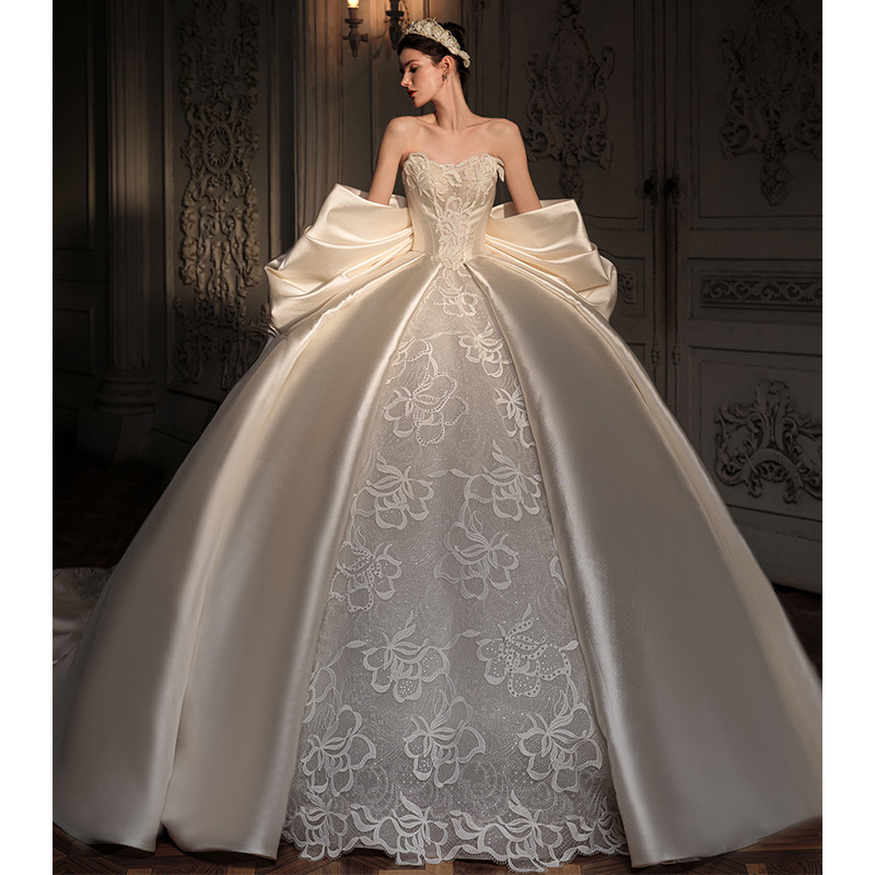 luxury satin lace Ball Gown Wedding Dresses new Bridal Gowns Sheer sweatheart Neck Lace embroidery Sequins Plus Size Robe De Mariee Custom Made p-image-924531877
