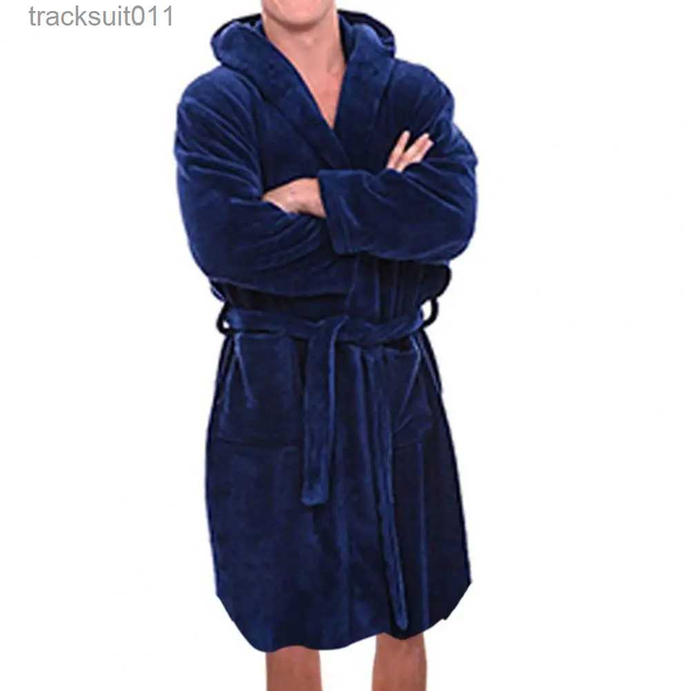 Men's Robes Solid Color Sleepwear Men Bathrobe Belt Flannel Pajamas Bath Robe Pockets Warm Men Hooded Nightgown Cardigan Homewear L231130-image-924703249