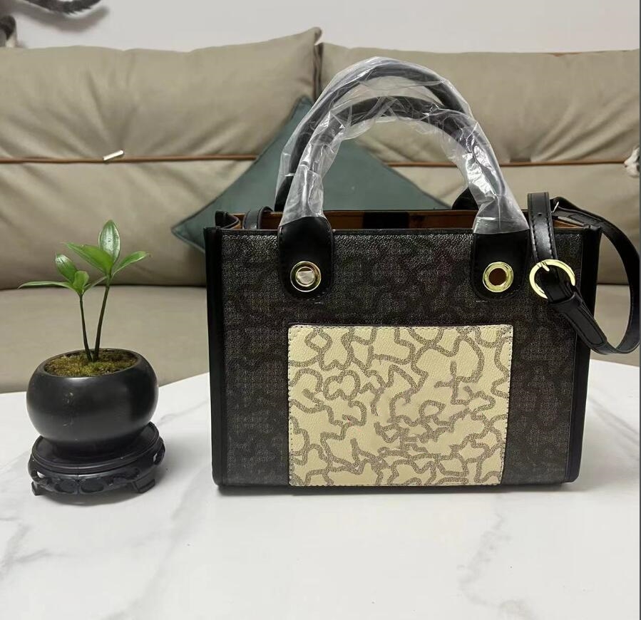 2024 New designer Color patchwork Tosla Street Audrey crossbody Bag Leather fiber Tote bag Towed by Marc Jacobs crossbody bag