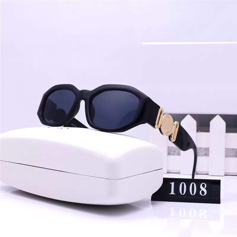 

Designer Sunglasses For Mens Classic Full PC Frame Sunglass Biggie Sun Glass Womens Fashion Eyewear Hip Hop Eyeglasses Lunettes 2302011QS