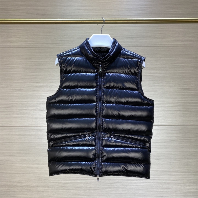

Men Light Warm Thin Down Vests Soft Fluffy Double Pockets Zipper Up Stand Up Collar 90% White Duck Down Filling Winter Coats Casual Clothes Male, Black for men