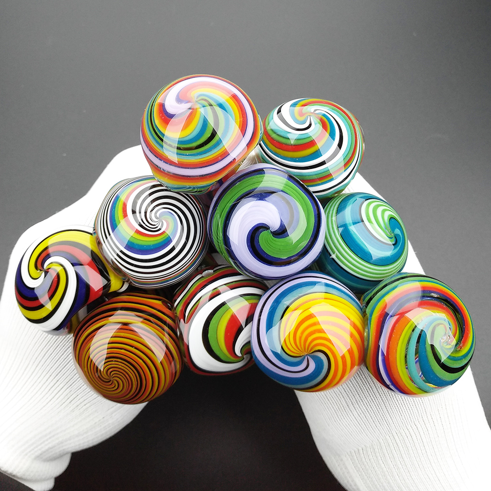 

Dry Herb Lollipop Glass Pipes Hand-blown Handcrafted Bubbler Luxury Pipes Wholesale 4.5 Inch Chill Hand Pipe Colorful Strips Spoon Pipe Cool Smoking Manufacturer