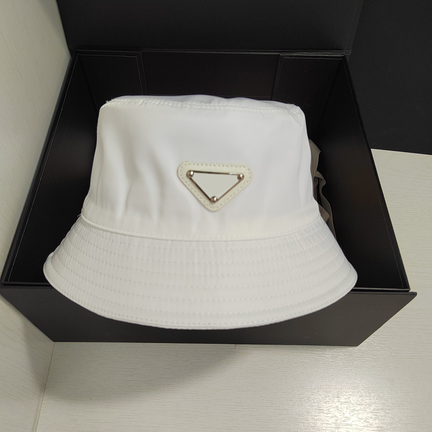 

Polyester designer mens womens bucket hat women fitted hats sun prevent bonnet caps baseball cap snapbacks outdoor fishing dress short eaves hat 12 colors, As pics