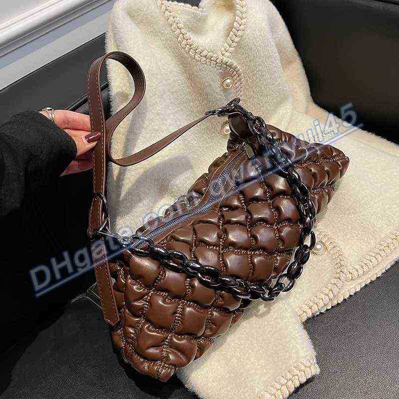 

qwertyui45 Shoulder Bags Fashion Shoulder Bags Luxury Designer New Chain Small PU Leather for Women Winter Brand Handbags Purses 020223H, Red