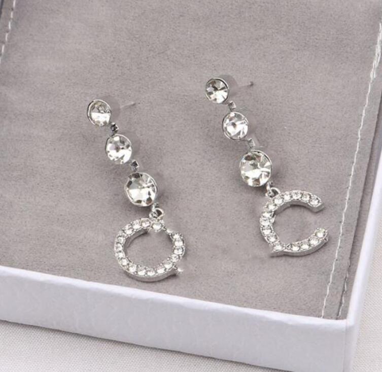

Fashion 18K Gold Plated Tassel Designer Dangle Letters Stud Long Earring Crystal Geometric Luxury Brand Women Rhinestone Pearl Wedding Party Jewerlry 10style