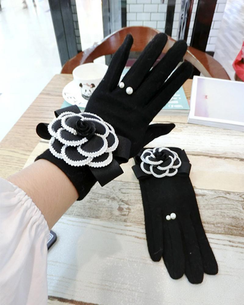 

Mittens Black Camellia Cashmere Gloves Fashion Korean Houndstooth Mink Hair Cute Flowers Warm Riding Touch Screen A428 230202