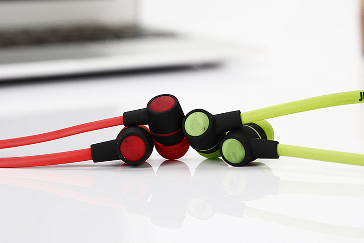 

Type-C to 3.5mm Earphones headphones Adapter 3.5 AUX audio female Jack for Samsung note 10 20 plus S10 S20 S21 converter headset With Remote and mic Android, Mixed color