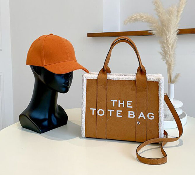 

The Tote Bag Lady Famous Designer Cool Practical Large Capacity Plain Cross Body Shoulder Handbags Women Great Coin Purse Crossbody Casual Square PU Wallets v230202