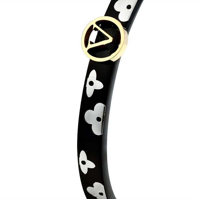 

Similar Items Fashion Style Bracelets Women Bangle Wristband Cuff Chain Designer Letter Jewelry Crystal Gold Plated Stainless steel Wedding Lovers Gift Bracelet8