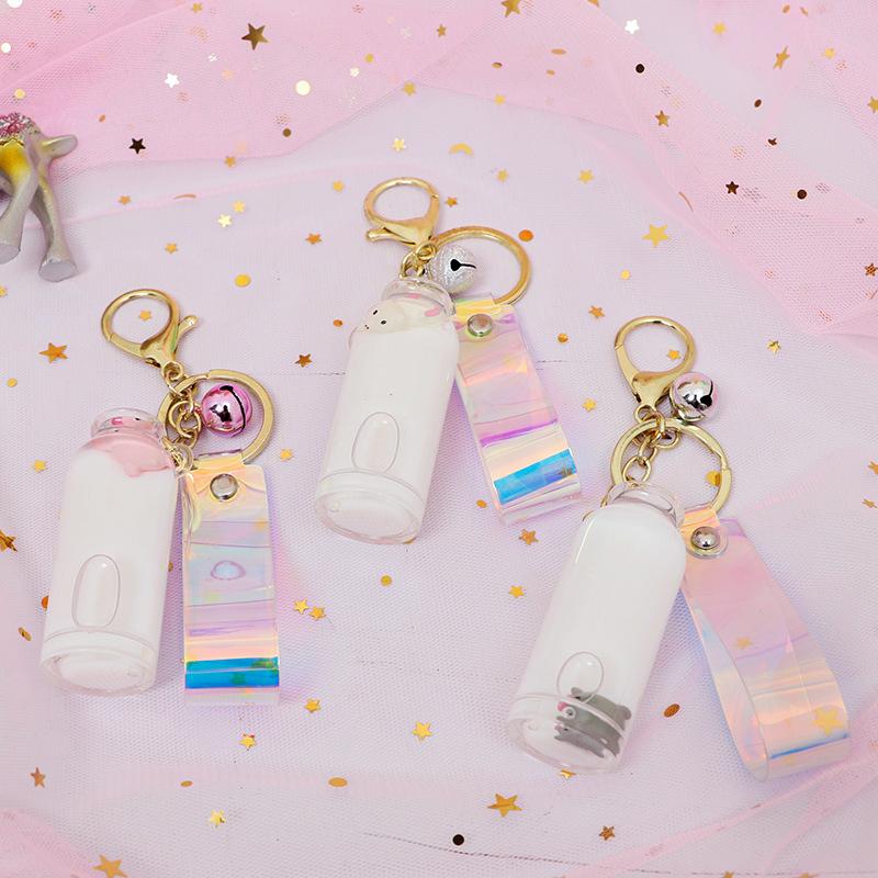 

Keychains Keychain Cute Women Quicksand Liquid Floating Milk Pig Friends Gift Original Accessories Bubble Tea Keyring