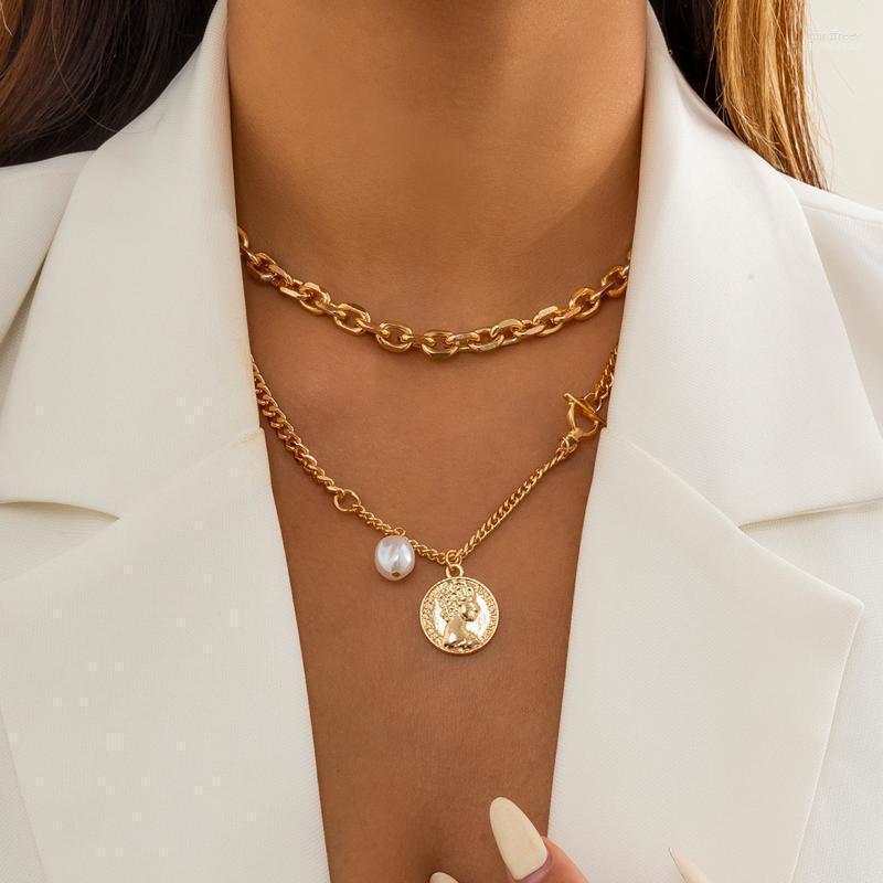 

Chains IngeSight.Z Portrait Carved Coin Pendant Imitation Pearl Necklace Multi Layered Asymmetrical Choker Necklaces Women Neck JewelryChain
