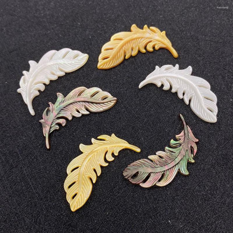 

Pendant Necklaces Classic Natural Shell Beads Holy Feather DIY Fashion Creative Jewelry Accessory Necklace Earring Bracelet 17x33mm
