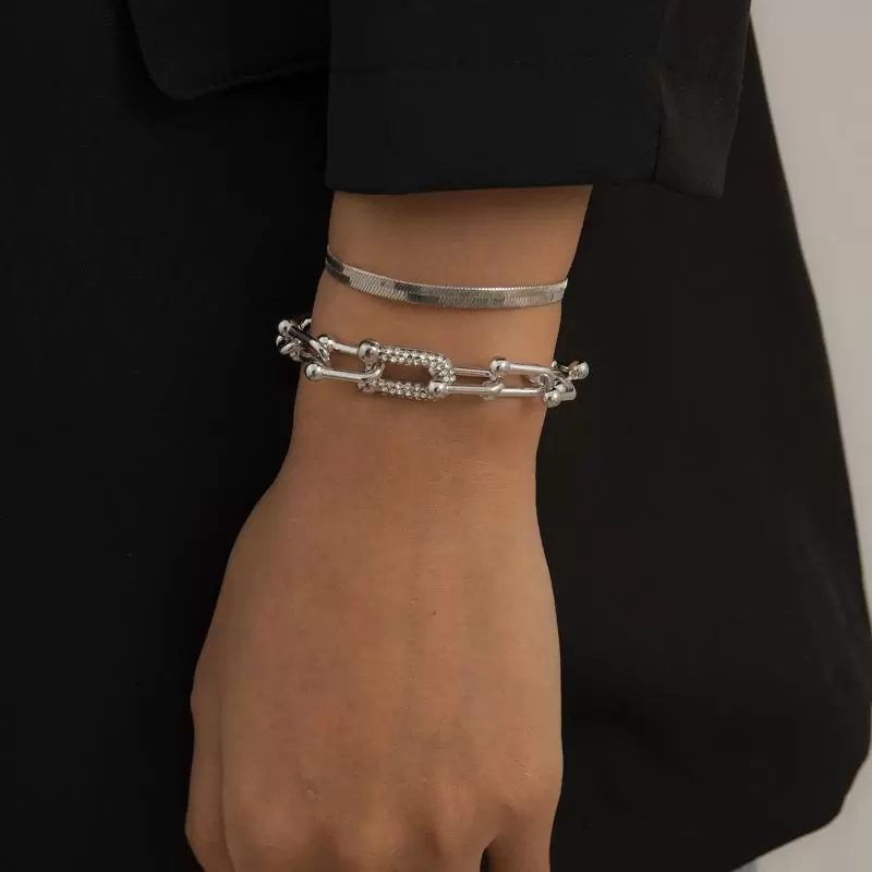 

2023 Luxury CHAIN 18K Gold Plated Stainless Steel Charm Leather Bracelet for Men and Women Gift4973245