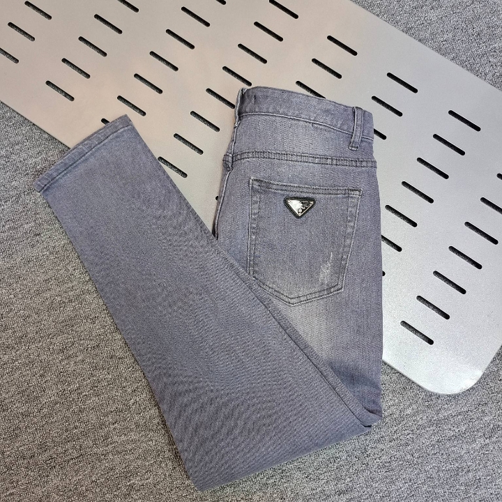 

2023 beautiful Mens distressed ripped skinny luxury designer jeans ~ US SIZE -38 jeans ~ new tops quality slim motorcycle moto biker causal denim pants hip hop jeans, Multi