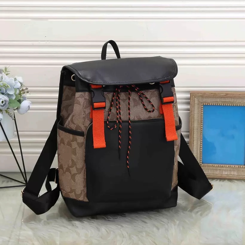 

Sports Designer Men Backpack League Vintage Leather School Bag Male Outdoor Bag Large Capacity Student Laptop Bags Travel Duffle Luggage Lady Purses Backpacks, White