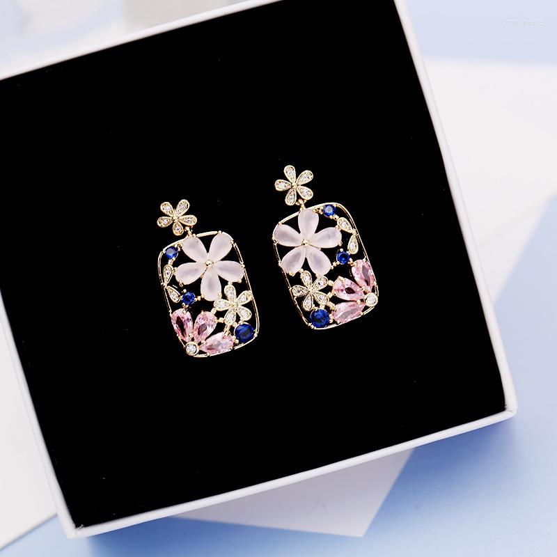 

Stud Earrings Geometric Multicolor Cubic Zircon Women Pink Flower Sweet Rhinestone Earring Fashion Jewelry Accessories YEA335