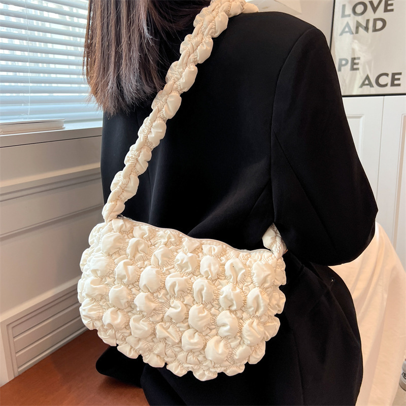 

Evening Bags Soft Cloud Bubbles Elegant Pouch Underarm Handbag Pleated Shoulder for Girls Women Cute Purse 230203, Black