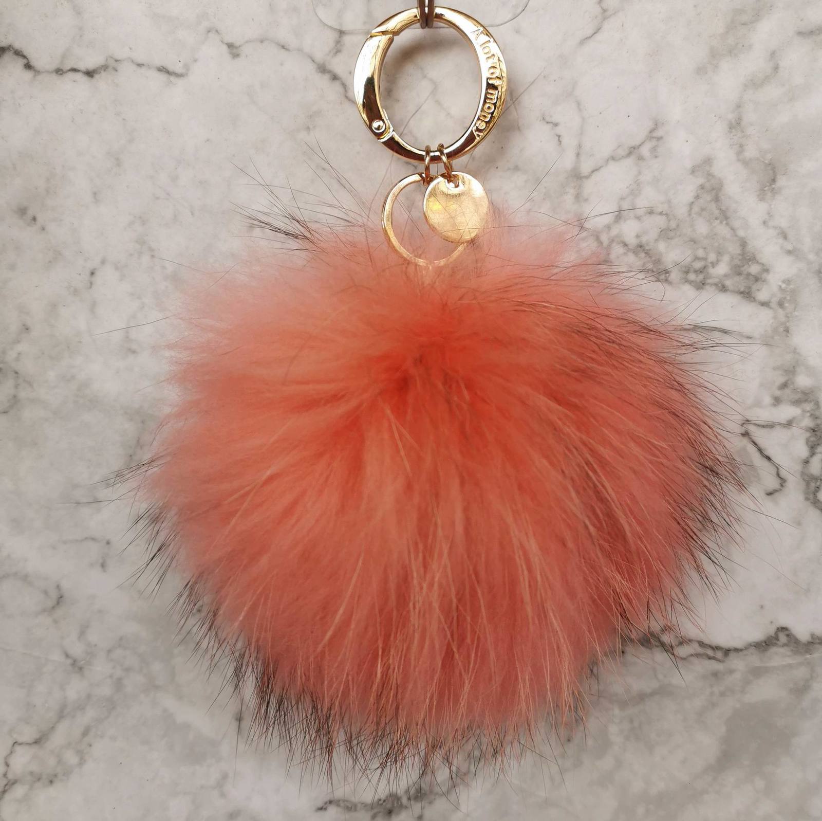 

Keychains Lanyards Luxury Brand 15 cm Real Fur Ball Pom Poms Pompom High Quality Keychain Key Chain Metal Ring Pendant For Women F281 230202