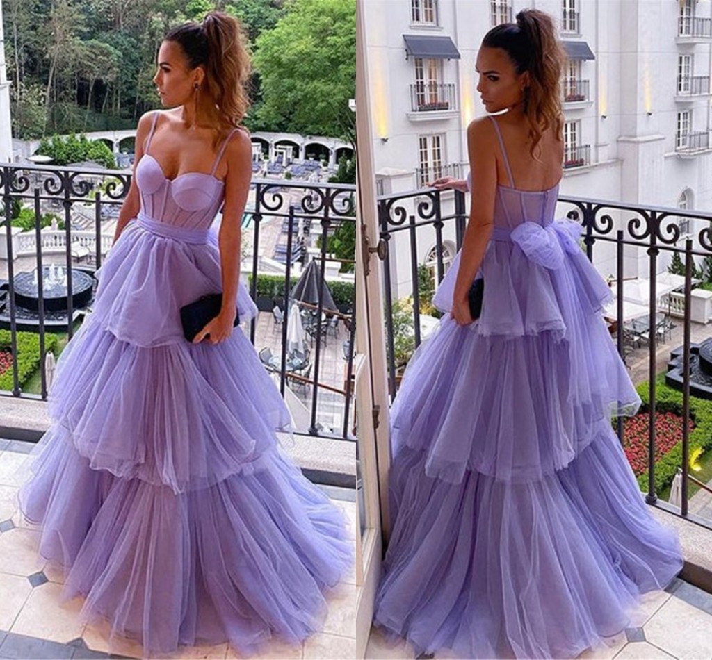 

Princess lavender Prom Dresses Layers Ruffles With Bow Back Evening Gowns A Line Spaghetti Straps Women Bridesmaid Party Occasion Wears BC15021, White