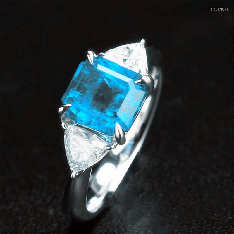 

Wedding Rings High Quatiy Square Cut Green/Blue/Red Crystal Fashion Band Silver Color For Female Wholesale Simple Bijoux Anel