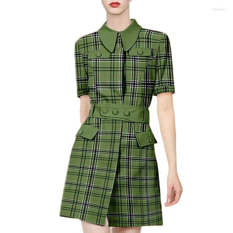 

Party Dresses European American Fashion 2023 High-Quality Plaid Dress Women Summer Short-Sleeved Lapel Mid-Length Skirt, Photo color