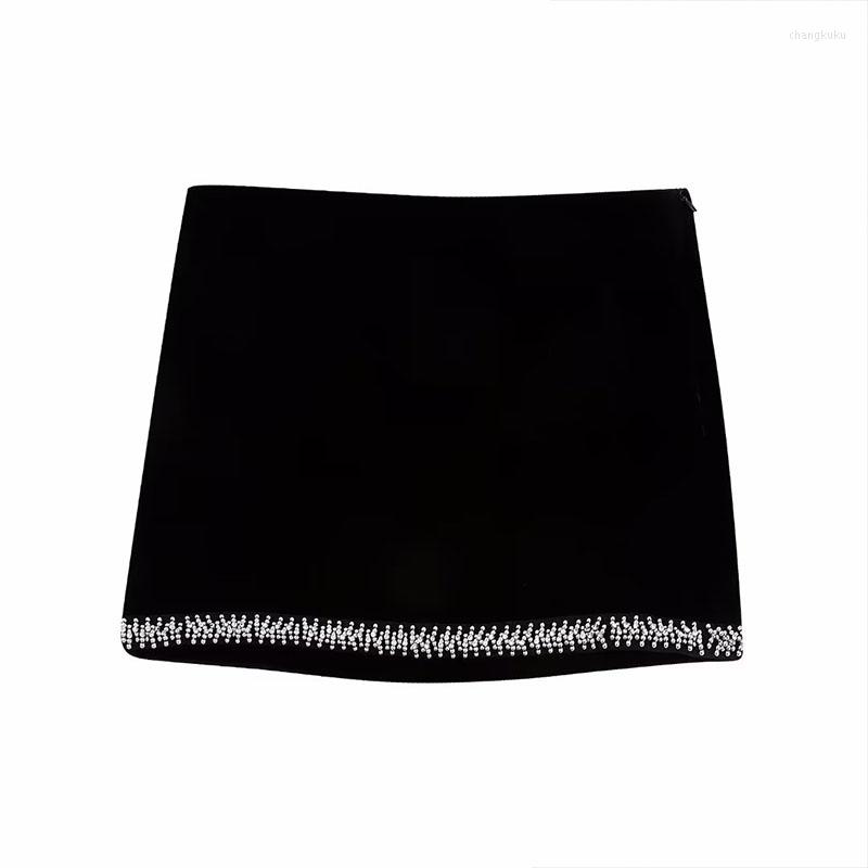 

Skirts 2023 Autumn And Winter Women's Casual Fashion Bright Decorative High Waist Black Mini Package Hip Half-Body Skirt 221403
