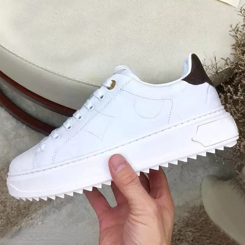 

Casual shoes women Travel leather lace-up sneaker 100% cowhide fashion lady Flat designer Running Trainers Letters woman shoe platform men gym sneakers size 35-42-45, Black