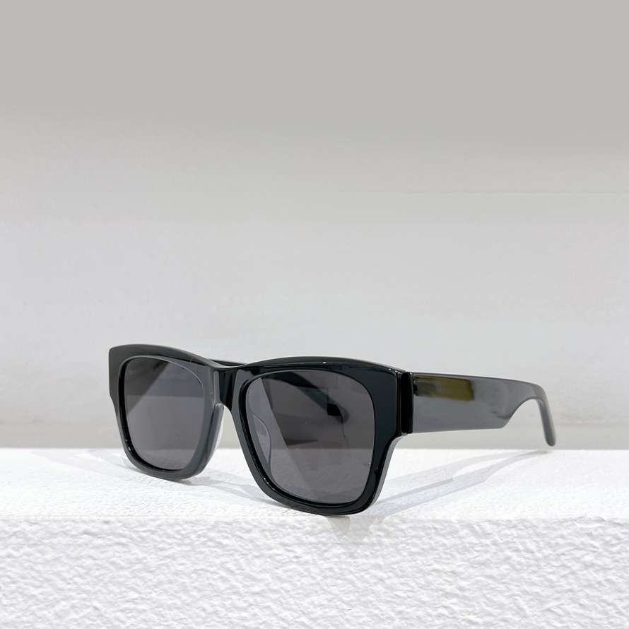 

Women Square Sunglasses Black Grey Lenses 0262 Designer Glasses Shades Sunnies UV400 Protection Eyewear with Box