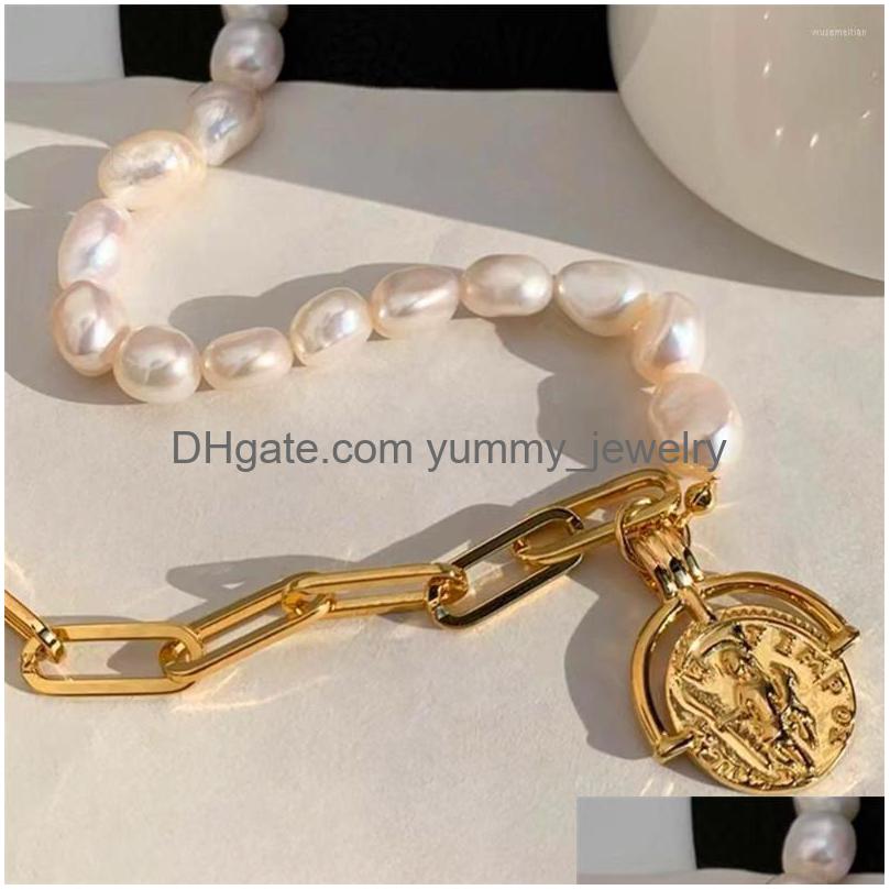 

Pendant Necklaces European And American Fashion Design Sense Natural Baroque Pearl Stitching Female Necklace Light Luxury Wind Drop Dhctg