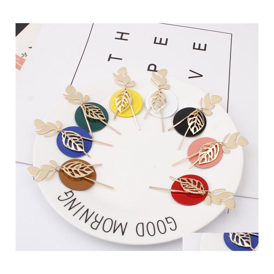 

Charm Bohemia Round Hoop Leaf Dangle Earrings For Women Girls Colorf Metal Charms Drop Earring Summer Beach Jewelry Party Gifts Deliv Otd2S