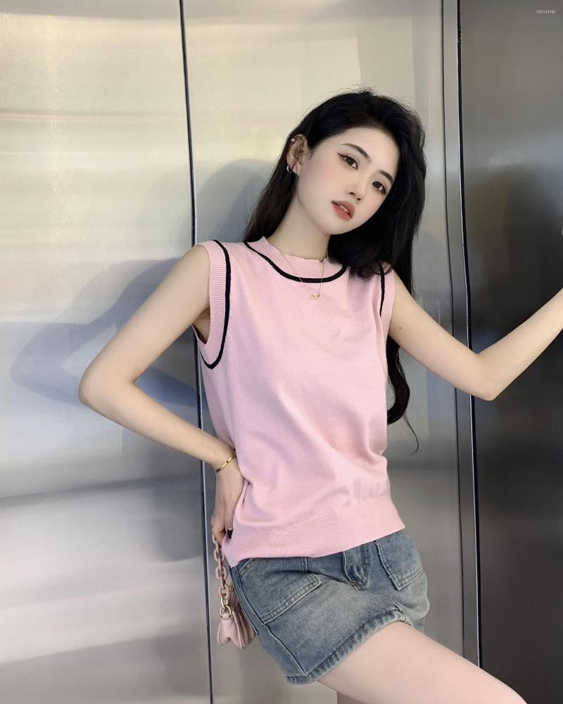 

Women's Tanks Round Neck Color Contrast Simple Versatile Vest, Picture shown