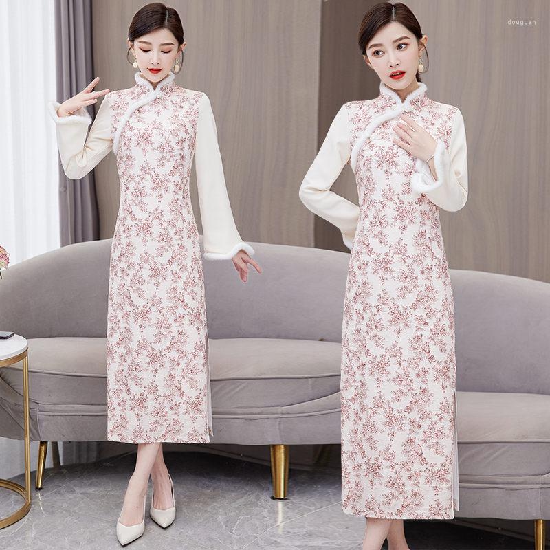 

Casual Dresses 2023 Winter Chinese Style Modified Cheongsam Dress Women Temperament High End Retro Floral Long Elegant Slit Qipao T1052, Pink