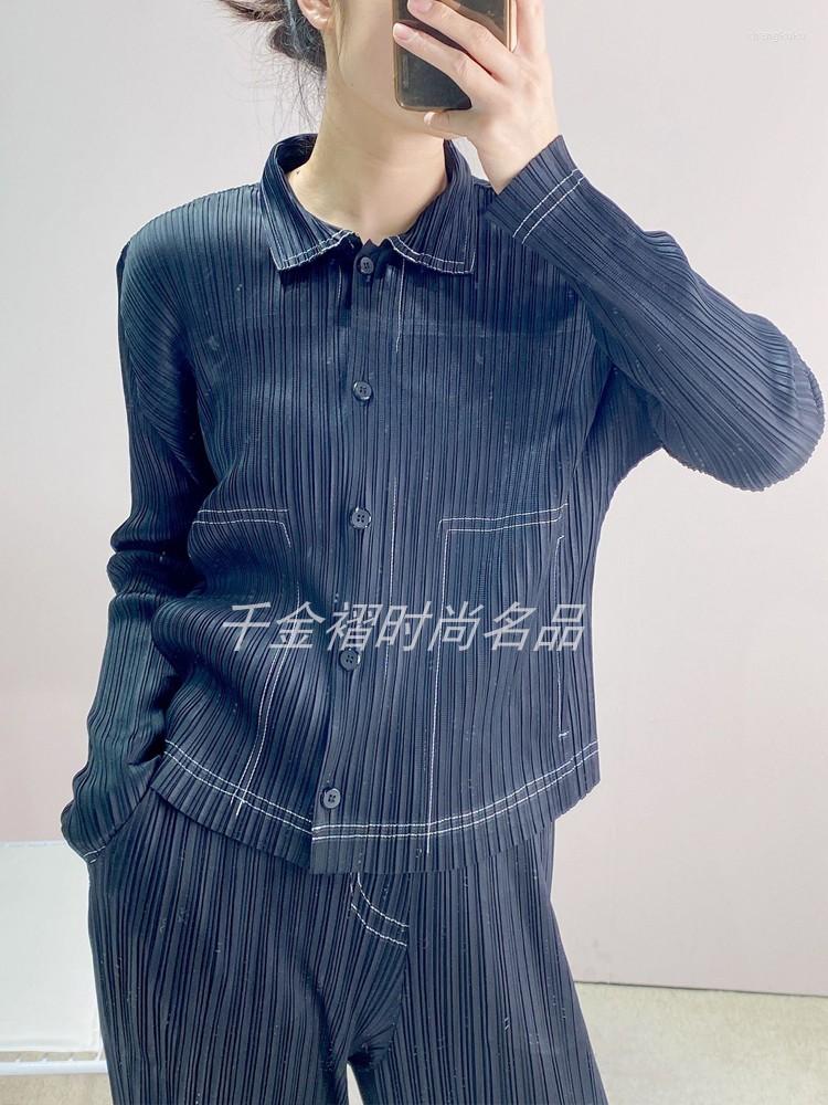 

Women's Jackets SELLING Pleated Turndown Collar Shirt Fish Scale Single Breasted Long Sleeve IN STOCK, Black