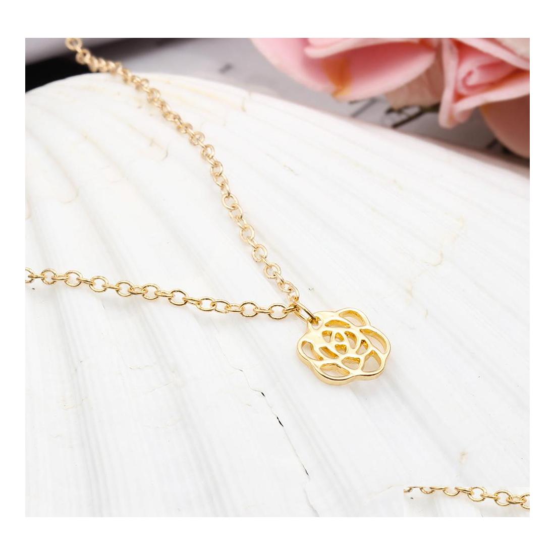 

Pendant Necklaces Rose Flower Necklace Wholesale Jewelry Hollow Color Gold Chains Drop Delivery Pendants Dhmhh