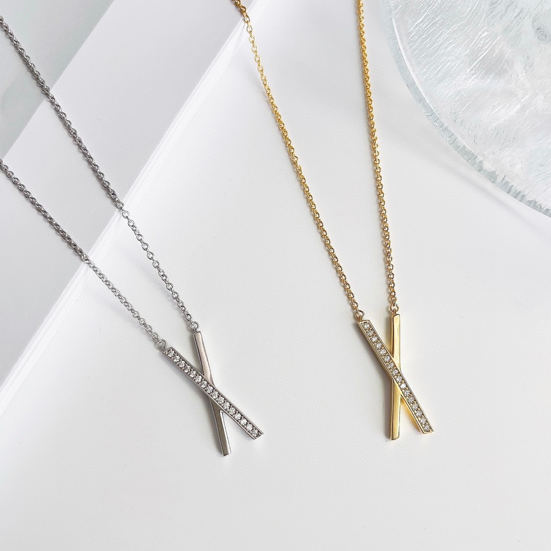 

Jewelry necklace gold silver pendant set silver chain overlapping Diamonds hardware bracelet designer Women Men couple fashion watche Wedding Party gift