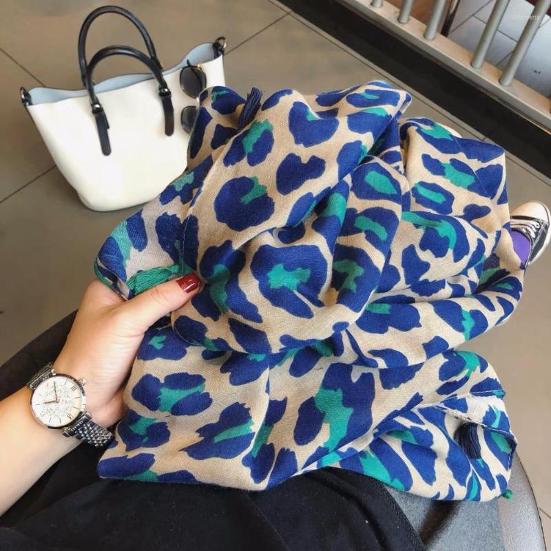 

Scarves 2023 Fashion Ladies Leopard Print Tassel Viscose Shawl Scarf Women Wrap Pashmina Stole Bufandas Muslim Hijab Snood