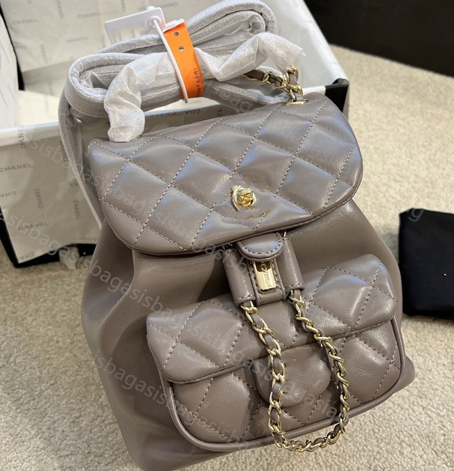 

Luxury Designer Women Wallets Backpacks Quilted CC Duma mini Backpack Purse Grey Cowhide Leather Woman Coin Purses Card Holder designer duffle bag 11744