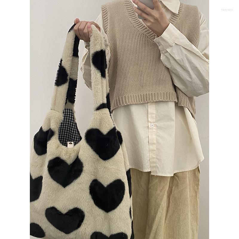 

Evening Bags Women Plush Heart-shaped Tote Canvas Shoulder Bag Fluffy Fur Handbags Large Capacity Soft Shopping Girls Cute School, Zebra pattern