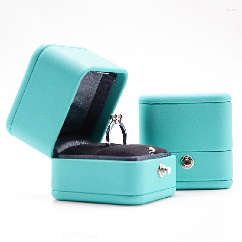 

Jewelry Pouches Blue Leather Gift Ring Necklace Pendant Box European Romantic Jewellery Packaging Storage Case