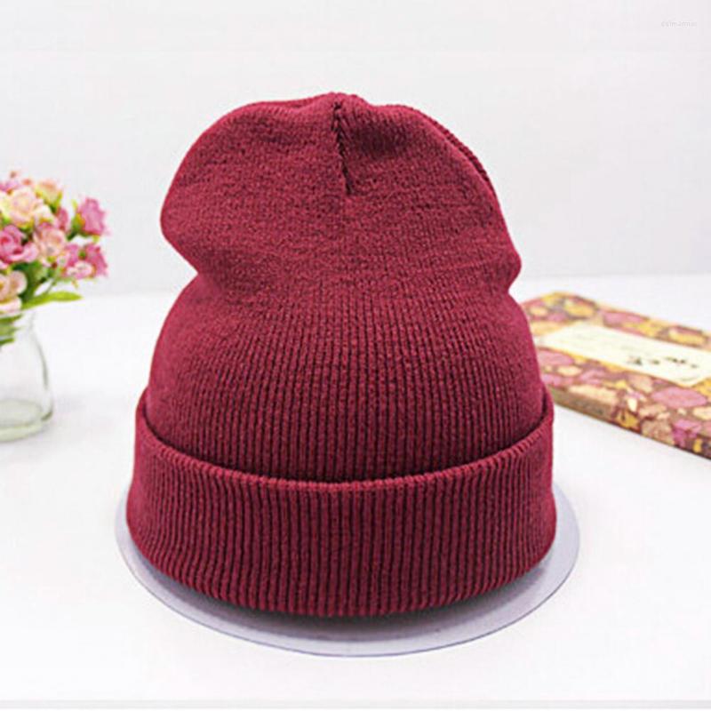 

Berets Stylish Women Beanie Hat Comfortable Brimless Unisex Winter Beanies Outdoor Cap Yarn Daily Wear, White