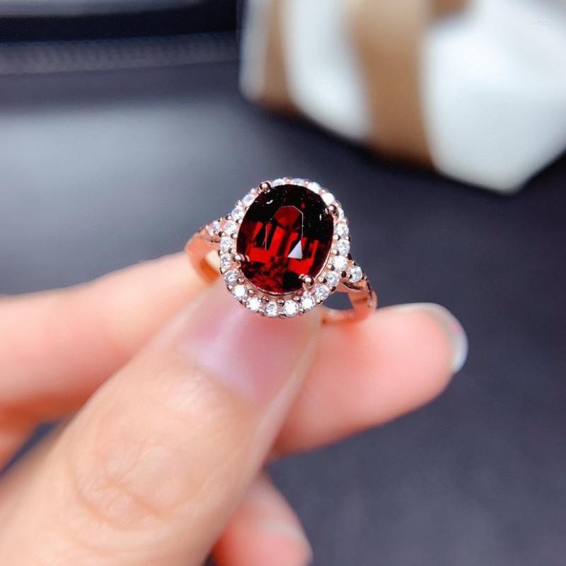 

Cluster Rings Fashion Vintage Rose Gold Color Ring Women Wedding Zircon Imitated Red Gemstone Crystal Stone Luxury Fine Jewelry Gift