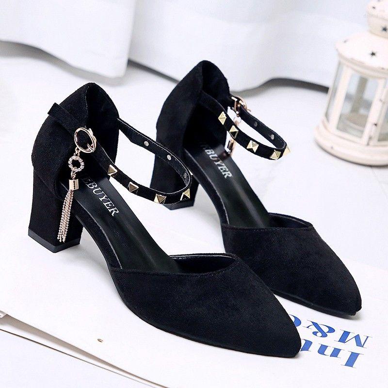 

Sandals Large Size Baotou Women's Thick Heels High Pointed Toe All-match Suede One-word Buckle Women Single Shoes, 01-black 6cm